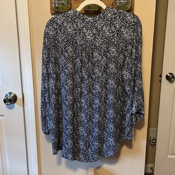 Westport Size 1X - Picture 2 of 2